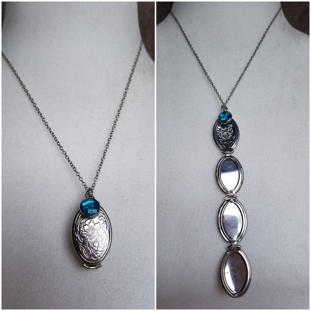 Lockett picture frame necklace